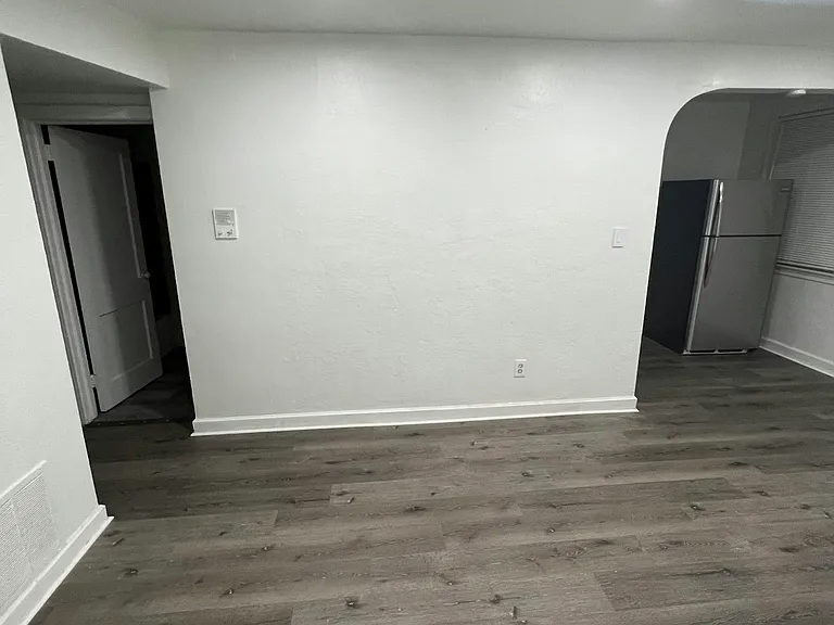 380 E Upsal St #2 — Photo 9
