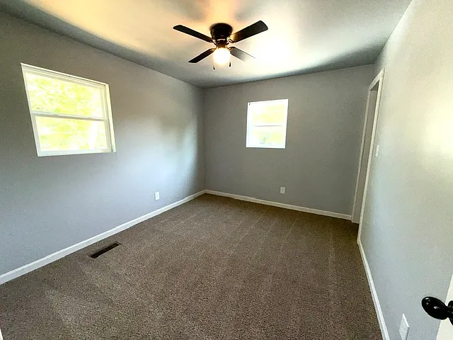 2082 Mutual Ave #A & B — Photo 14