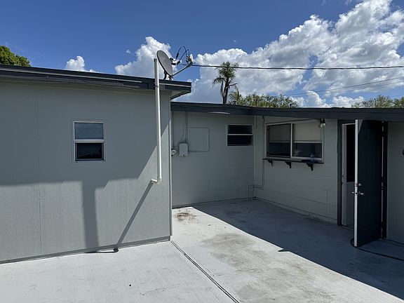 4th image of 3711 W Leila Ave
