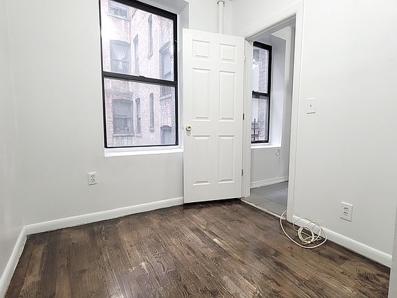 2nd image of 546 W 146th St APT 21