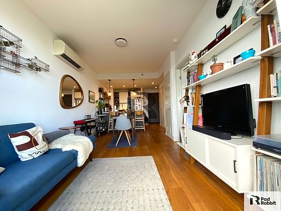 5th image of 740 Dekalb Ave #605