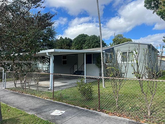 2nd image of 5561 SW 5th Ter