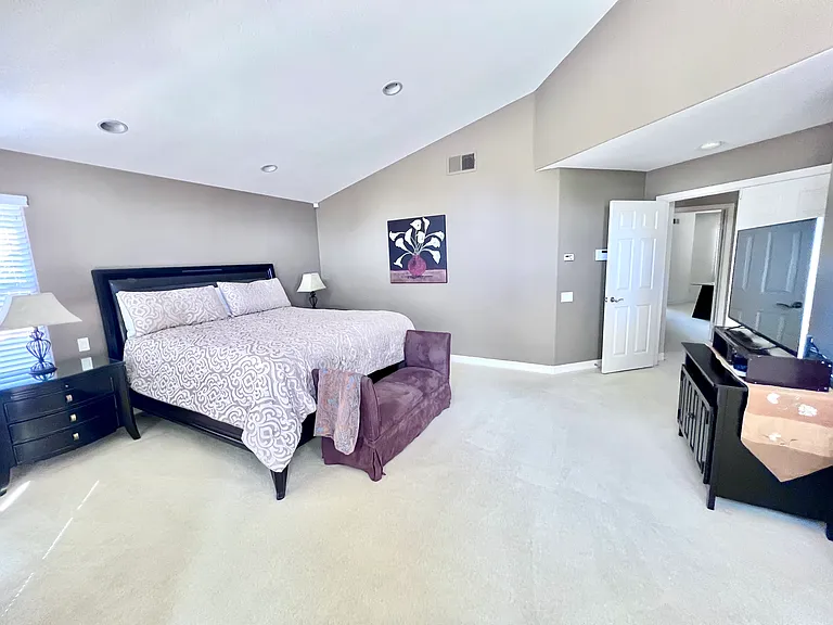 12828 Harwick Ln — Photo 22
