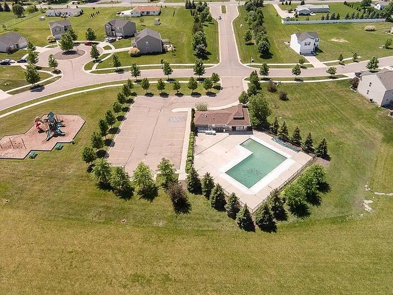 3186 Pine Run Dr — Photo 11