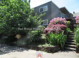 131 SE 22nd Ave #1, Portland, OR 97214