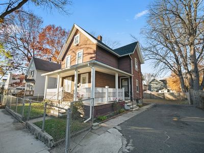 78 Lowell St, Springfield, MA, 01107