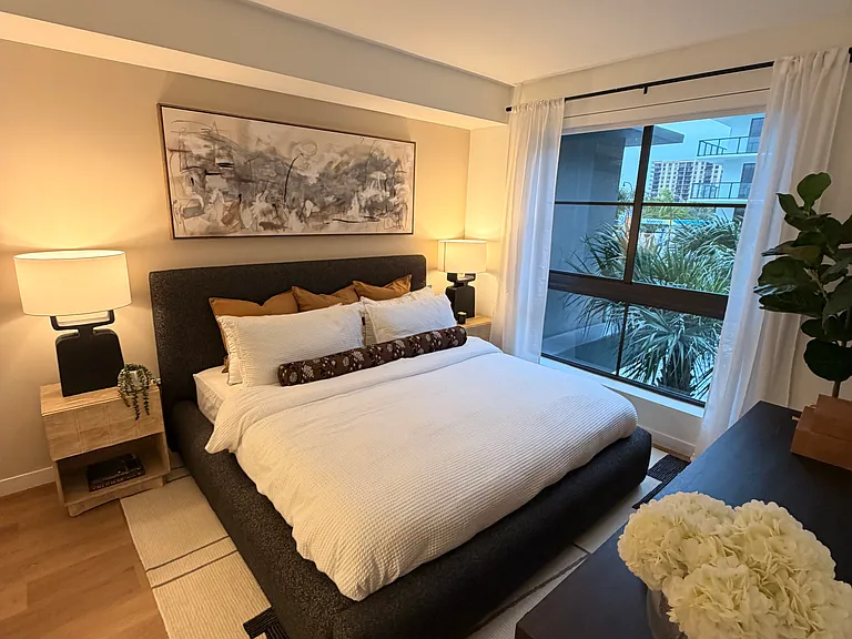 12380 Biscayne Blvd #206 — Photo 9