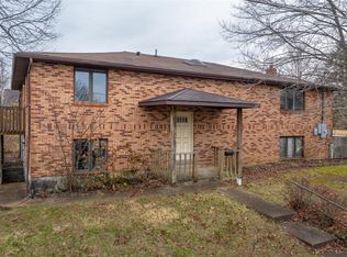 1140 Stewart St, De Soto, MO 63020