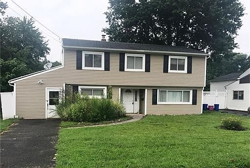 1st image of 72 Southwood Dr