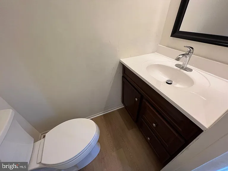 7520 Indian Hills Dr — Photo 8
