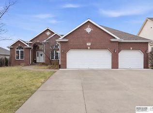 3315 S 79th St, Lincoln, NE 68506