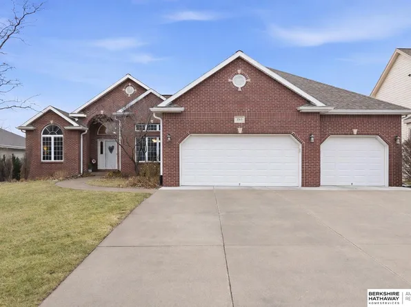 3315 S 79th St, Lincoln, NE 68506