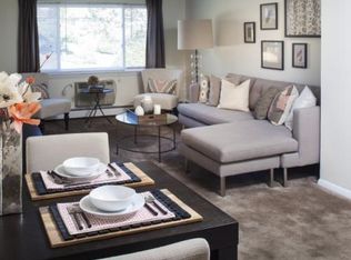 18 Colonial Rd #11CO-08, Milford, MA 01757