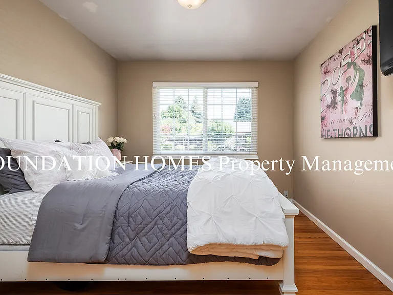 32 Devonshire Dr — Photo 13