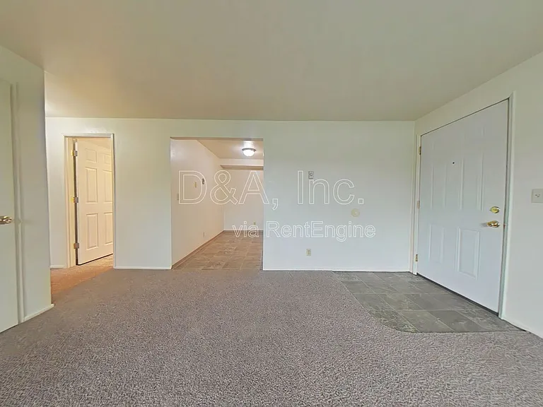 803 SW 8th St #8 — Photo 2