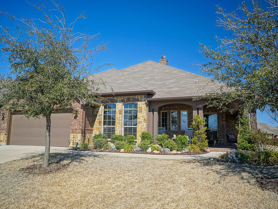 1st image of 2105 Mountain Hawk Dr