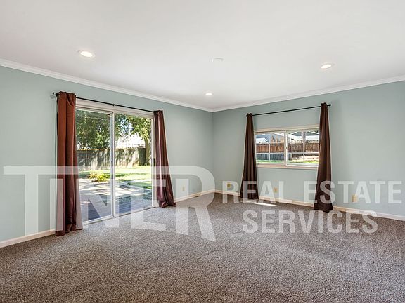 2nd image of 6128 Mariposa Ave