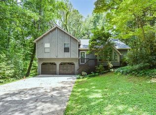 6171 Emerald Springs Way SE, Acworth, GA 30102