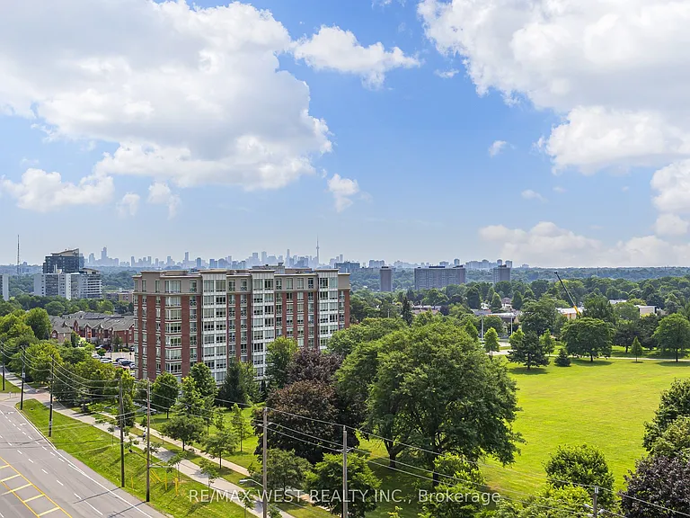 4010 Eglinton Ave W #815 — Photo 22