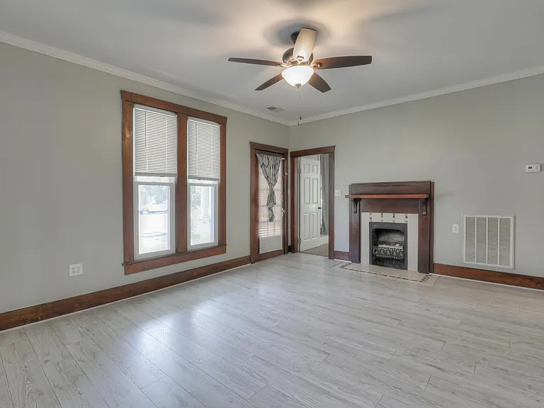 308 Elm Ave — Photo 9