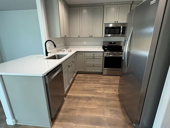 4th image of 150 Seroba Cir #154-2