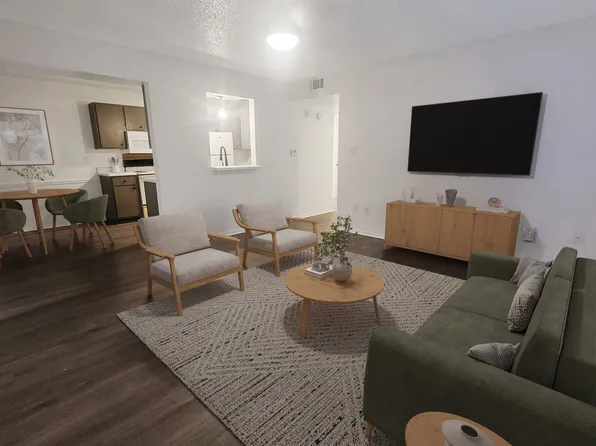 Crown Ridge Apartments