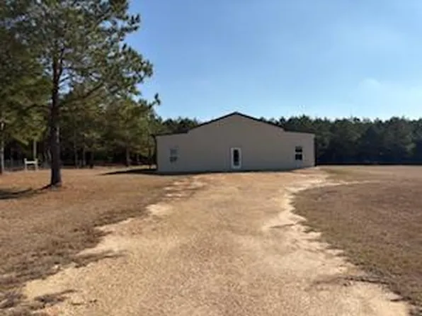 210 Buck Kirkland Rd, Poplarville, MS 39470
