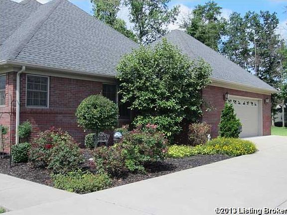 3rd image of 170 Blakenrod Blvd