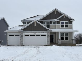 18298 Hornby Dr, Lakeville, MN 55044