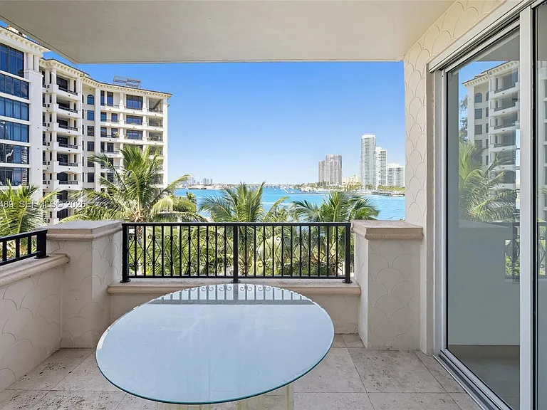 7141 Fisher Island Dr #7141 — Photo 8