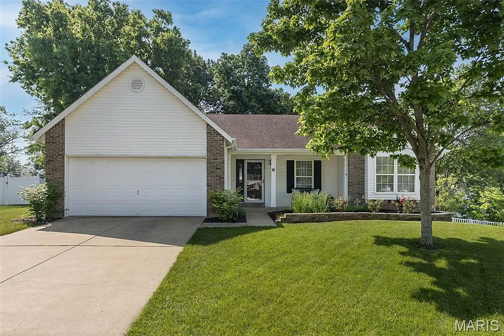 6 Preston Ct photo 1