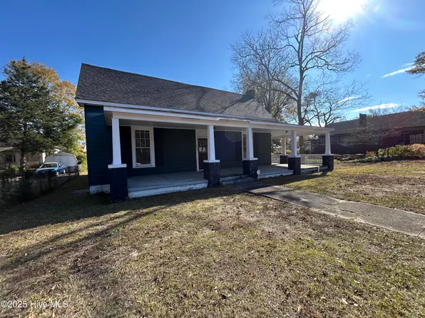 509 Champlain Street, Hamlet, NC 28345