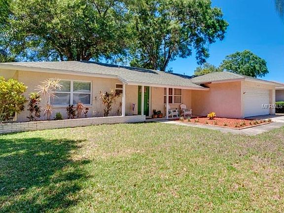 4th image of 6418 Heather Ln