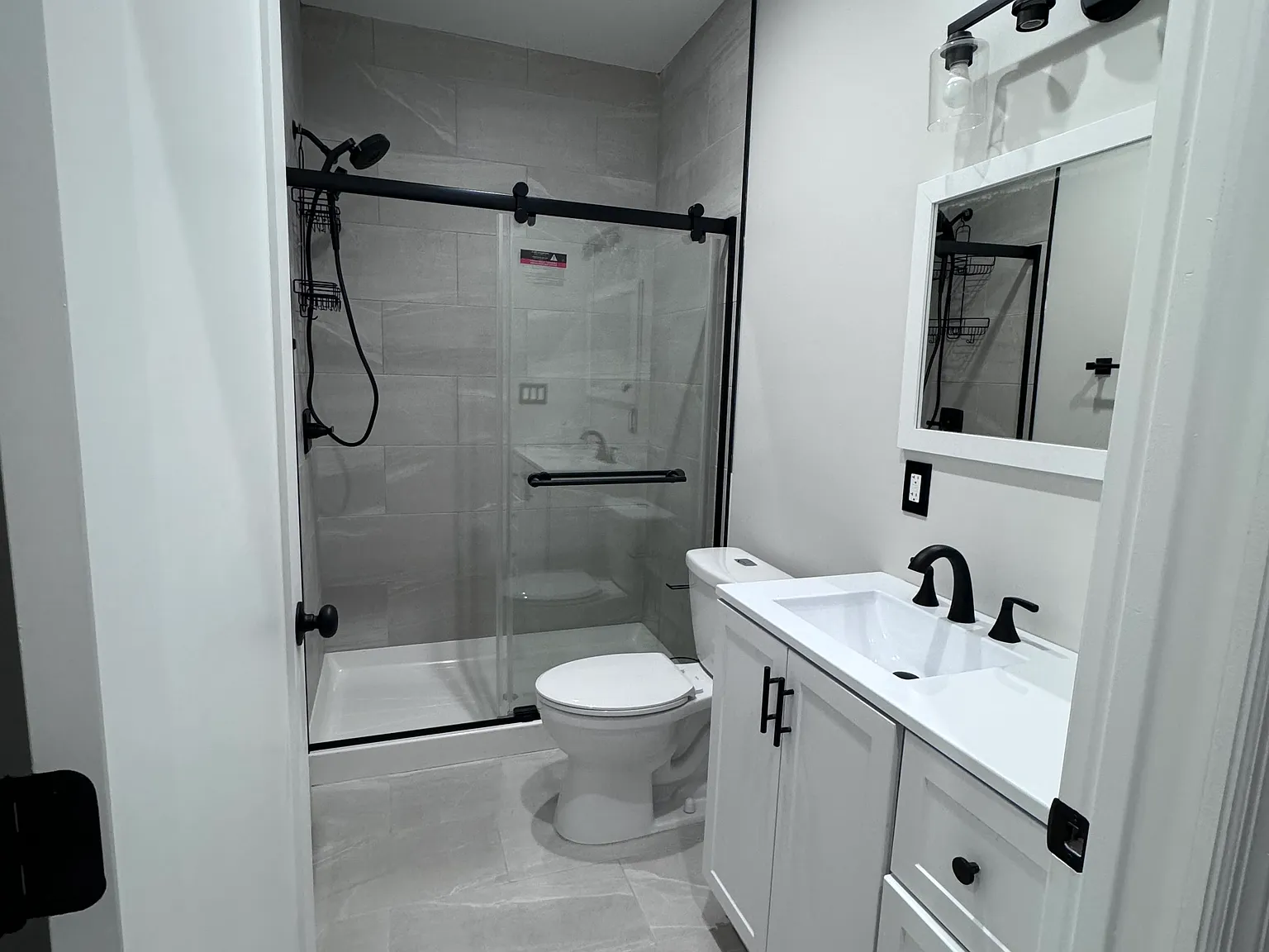 4 bed, $3,100 — Photo 3