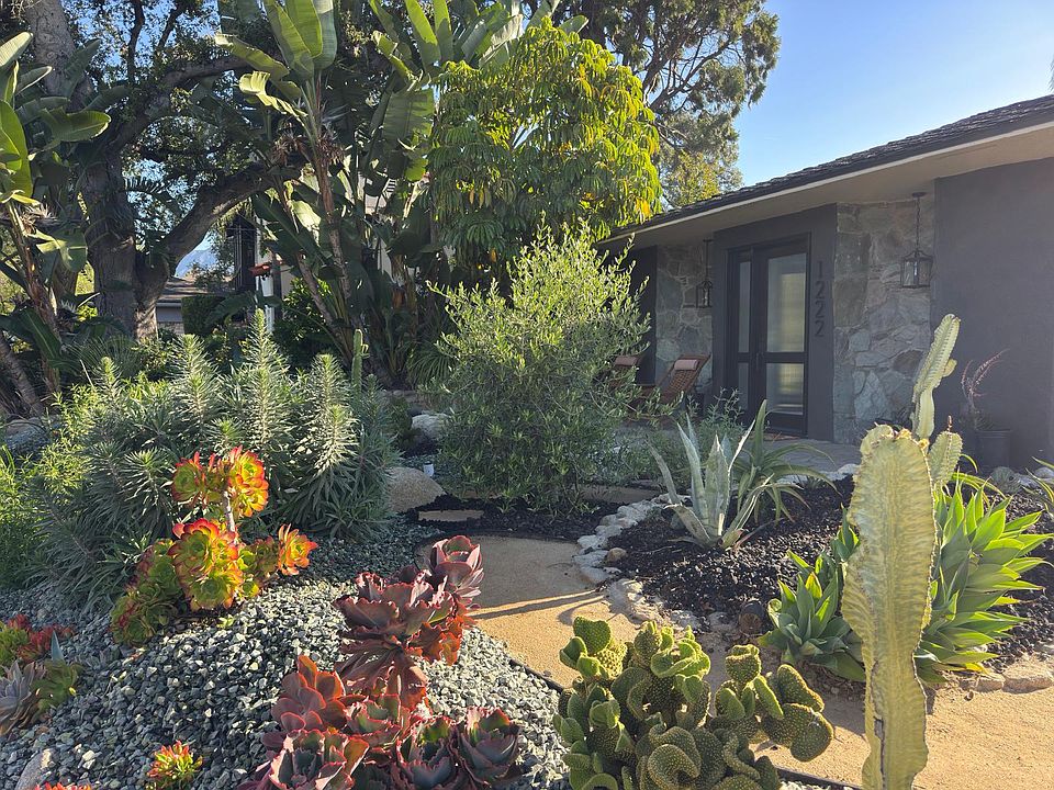 Gorgeous sustainable garden outside your front door, Rose Bowl views from your hand-laid front patio
