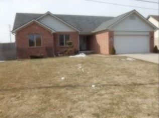 5027 Redwood Dr, Monroe, MI 48161