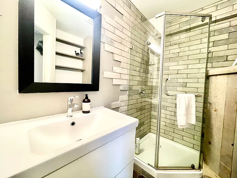 2170 Sarajevo Dr #3 — Photo 11