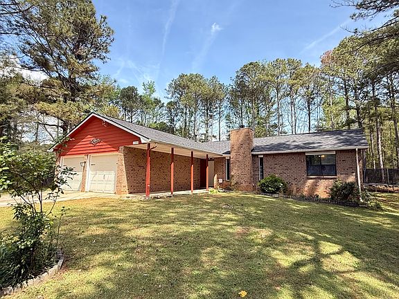 3rd image of 1388 Briar Ridge Ct