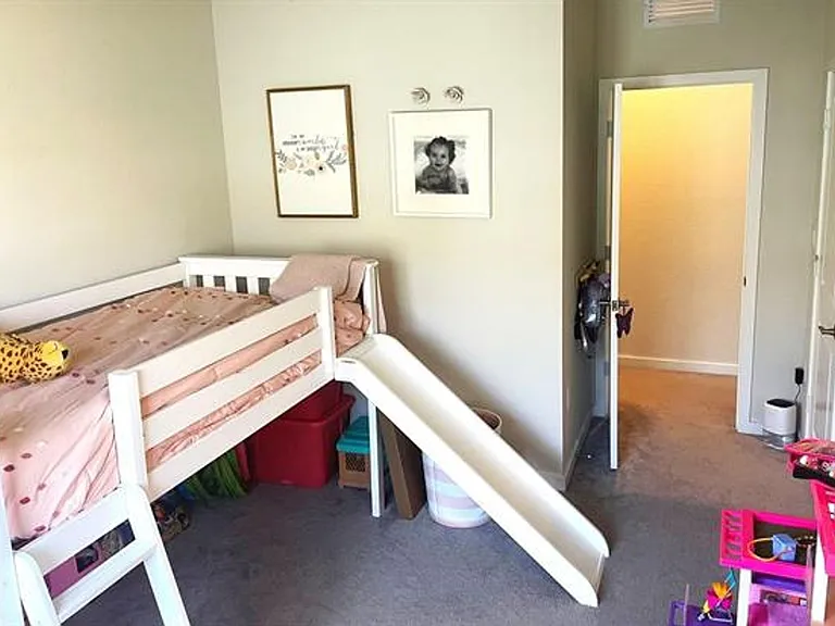 10957 SW 232nd Ter — Photo 7
