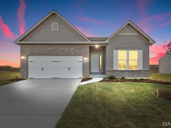 1 Savoy Kreder Farms, Saint Charles, MO 63304