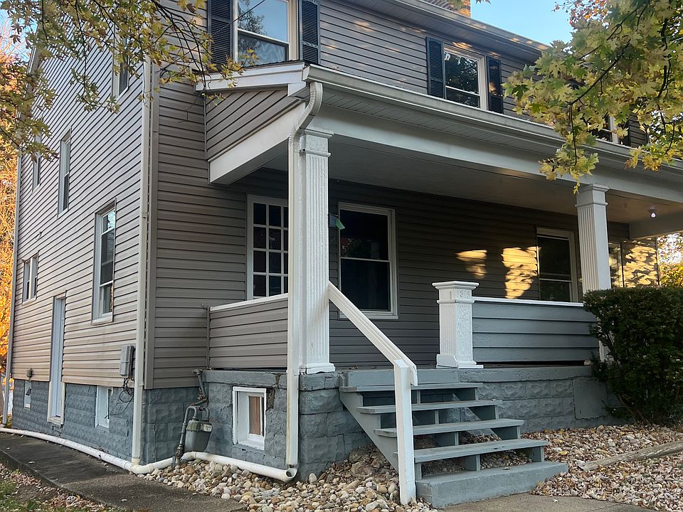 1st image of 1315 Newman Dr #0
