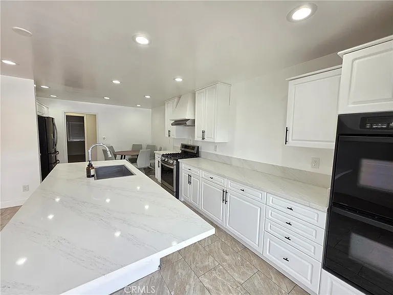 13501 Egbert St — Photo 3