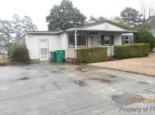 1410 Vance Dr, Lumberton, NC 28358