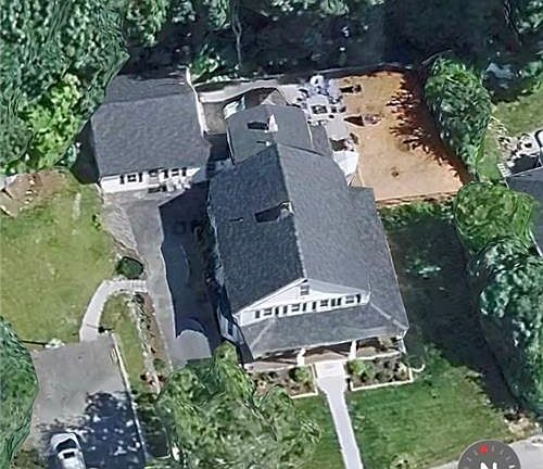 4th image of 35 High St