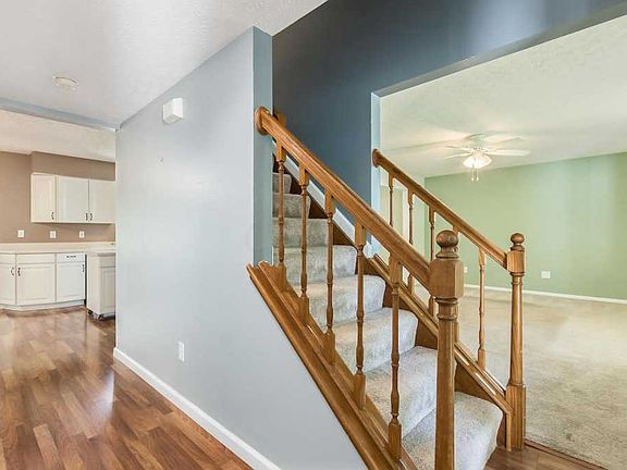 5th image of 5422 Forest Glen Dr
