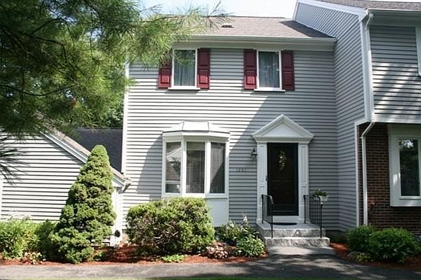 1st image of 1301 Foxwood Cir #1301255