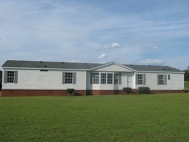 2nd image of 1070 Pierce Chapel Rd