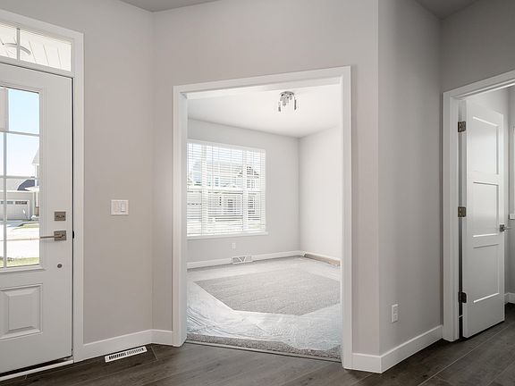 2nd image of 5918 Dragonfly Way
