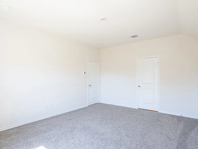1833 Pecan Valley Dr — Photo 22