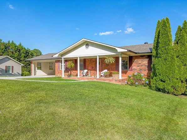 2631 Kinsey Dr SW, Dalton, GA 30720